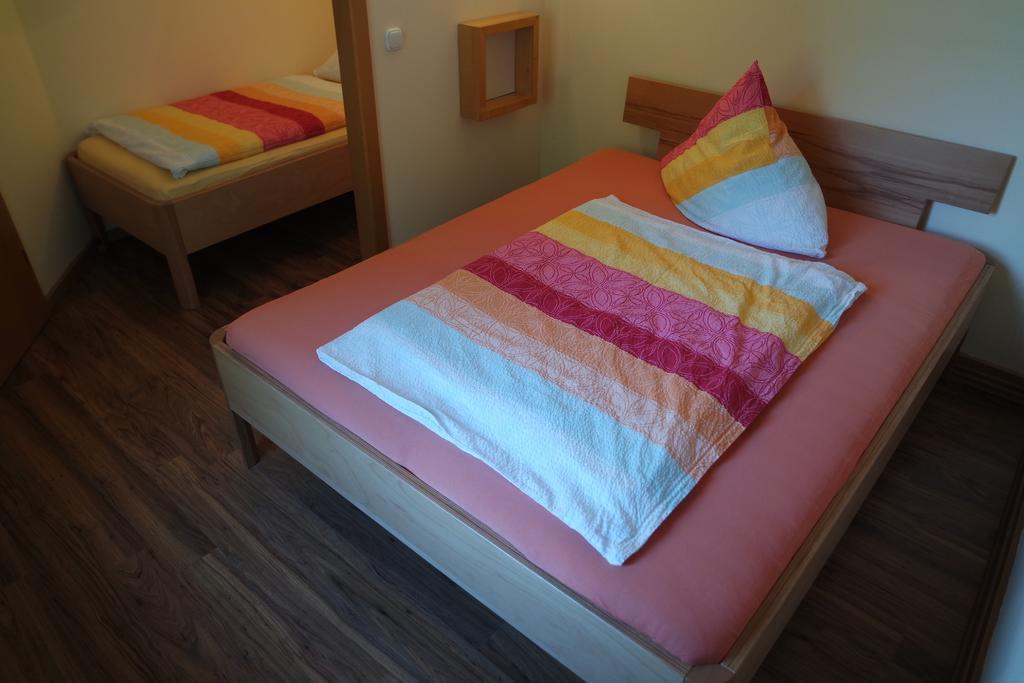 Ferienwohnungen "Am Muehlteich" Radeburg Esterno foto